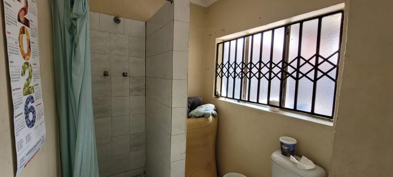 3 Bedroom Property for Sale in Brackendowns Gauteng