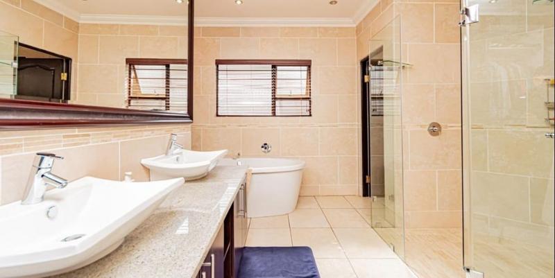 4 Bedroom Property for Sale in Meyersdal Gauteng