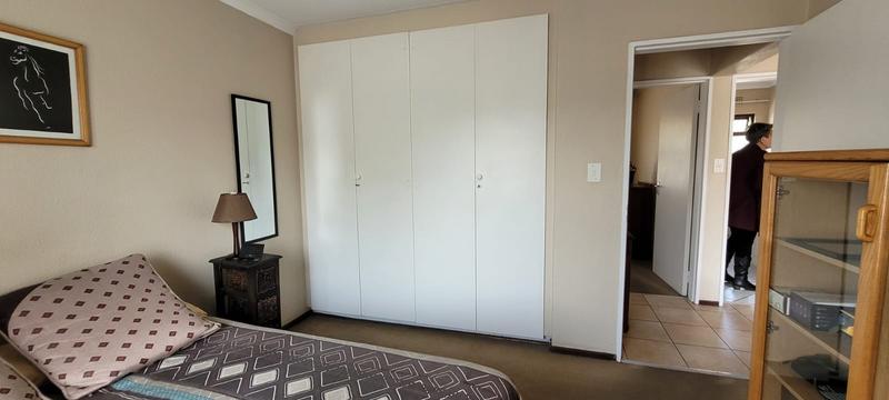 2 Bedroom Property for Sale in Verwoerdpark Gauteng