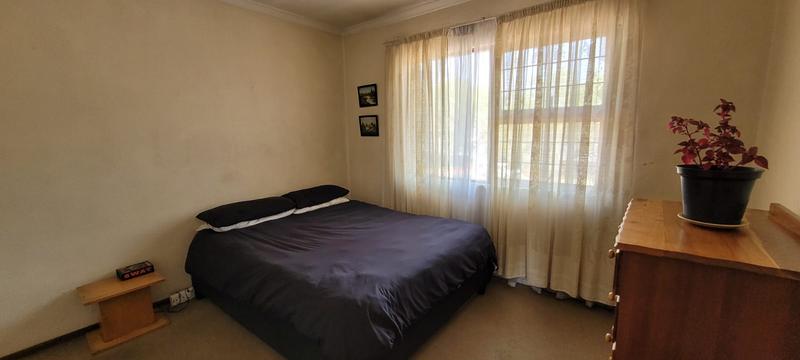 2 Bedroom Property for Sale in Verwoerdpark Gauteng