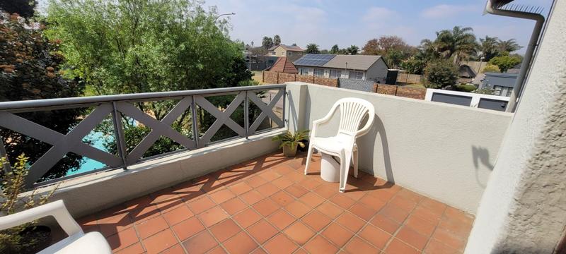 2 Bedroom Property for Sale in Verwoerdpark Gauteng