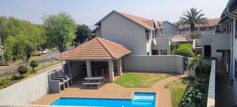 2 Bedroom Property for Sale in Verwoerdpark Gauteng