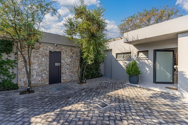 To Let 3 Bedroom Property for Rent in Morningside Gauteng