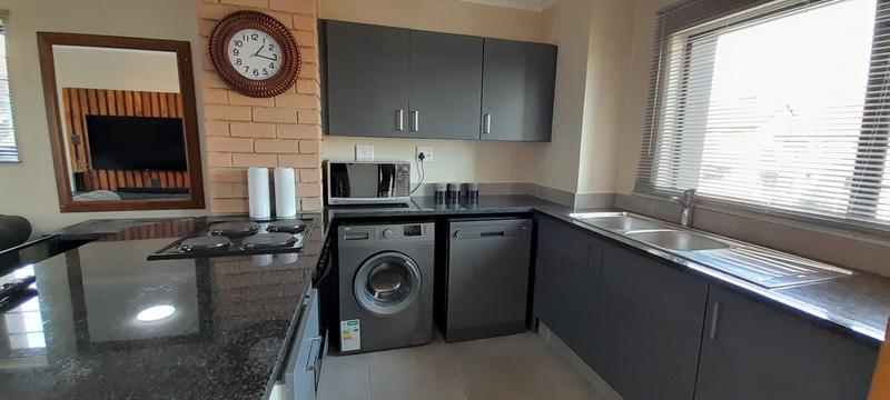 To Let 2 Bedroom Property for Rent in Vorna Valley Gauteng