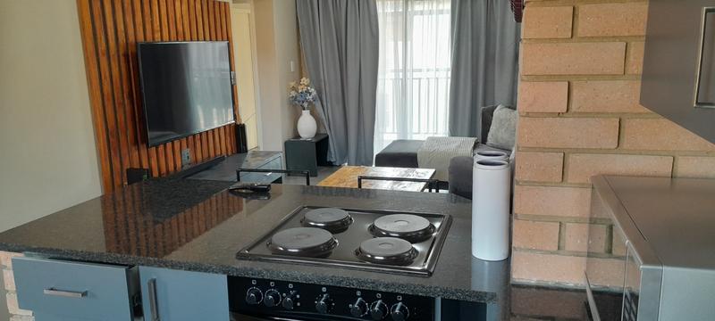 To Let 2 Bedroom Property for Rent in Vorna Valley Gauteng
