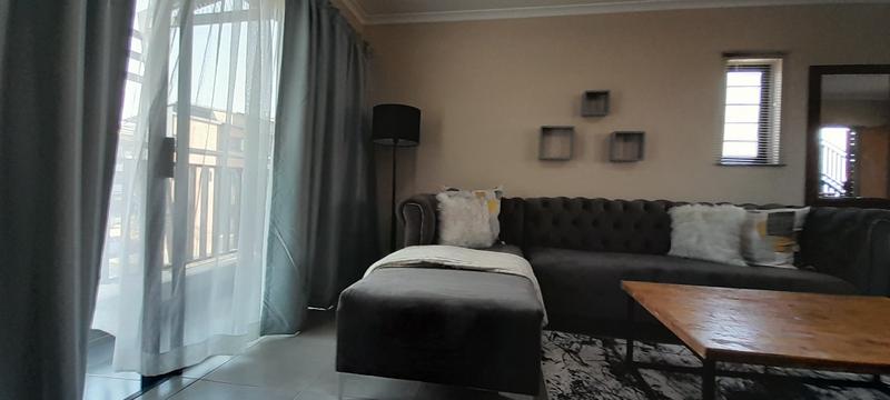 To Let 2 Bedroom Property for Rent in Vorna Valley Gauteng