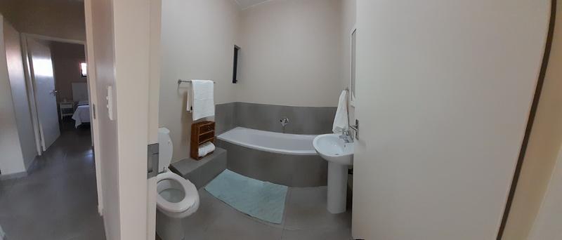 To Let 2 Bedroom Property for Rent in Vorna Valley Gauteng