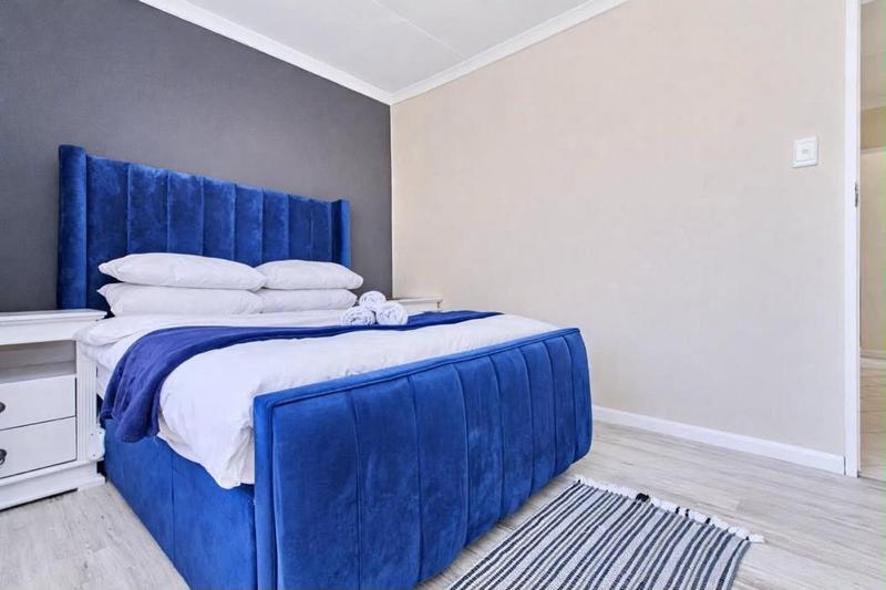To Let 2 Bedroom Property for Rent in Waterfall Gauteng