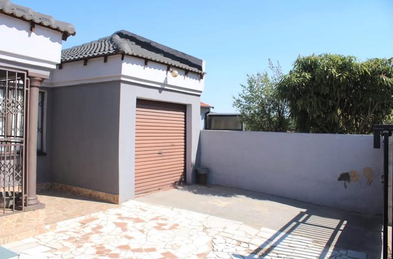 3 Bedroom Property for Sale in Tembisa Gauteng