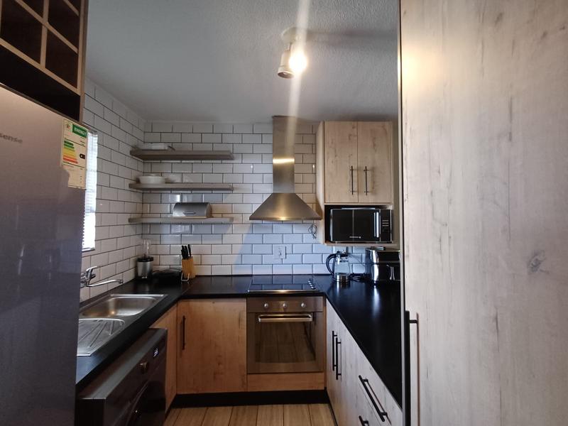 To Let 2 Bedroom Property for Rent in Ridgeway Gauteng