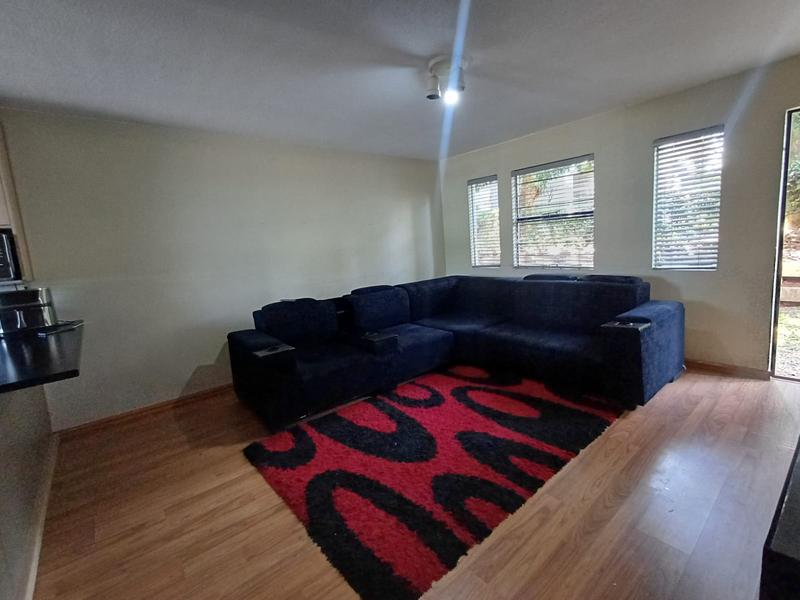 To Let 2 Bedroom Property for Rent in Ridgeway Gauteng