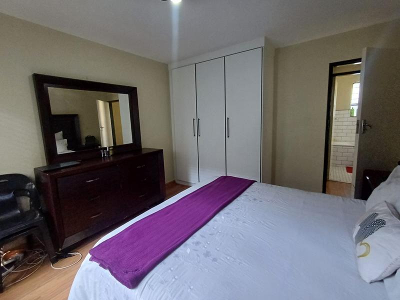 To Let 2 Bedroom Property for Rent in Ridgeway Gauteng