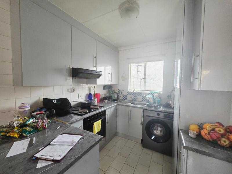 2 Bedroom Property for Sale in Birchleigh Gauteng