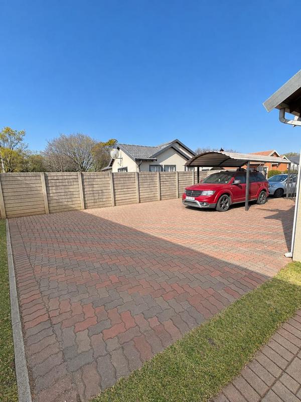 3 Bedroom Property for Sale in Terenure Gauteng