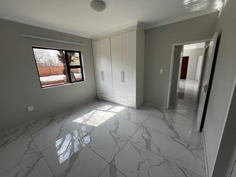 3 Bedroom Property for Sale in Dersley Gauteng