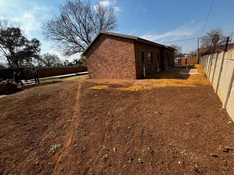 3 Bedroom Property for Sale in Dersley Gauteng