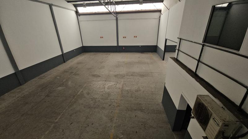 To Let Commercial Property for Rent in Randjespark Gauteng
