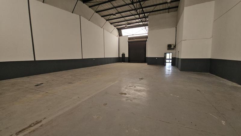 To Let Commercial Property for Rent in Randjespark Gauteng