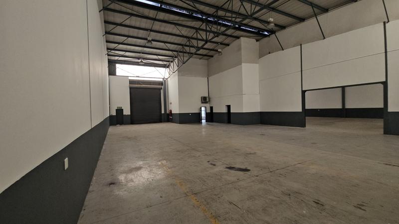 To Let Commercial Property for Rent in Randjespark Gauteng