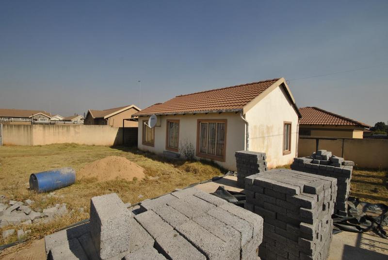 3 Bedroom Property for Sale in Dawn Park Gauteng