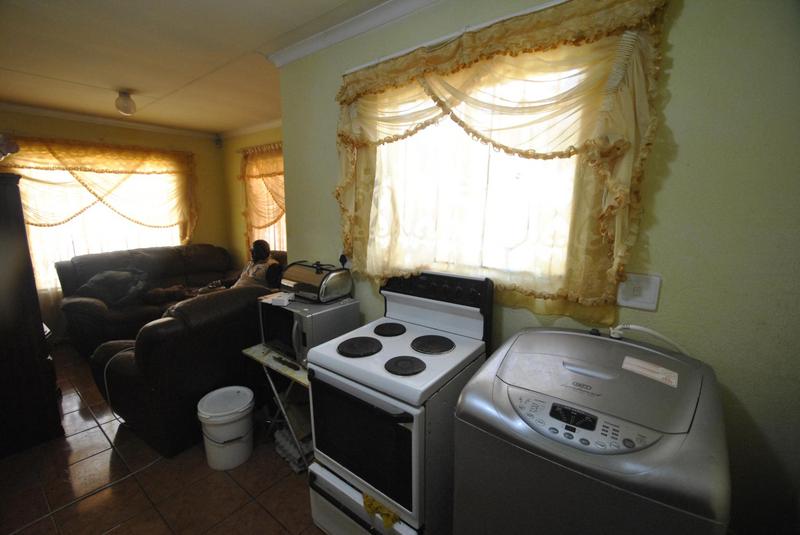 3 Bedroom Property for Sale in Dawn Park Gauteng