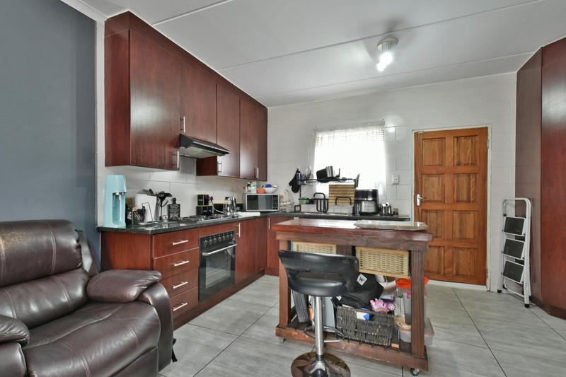 3 Bedroom Property for Sale in Wilgeheuwel Gauteng