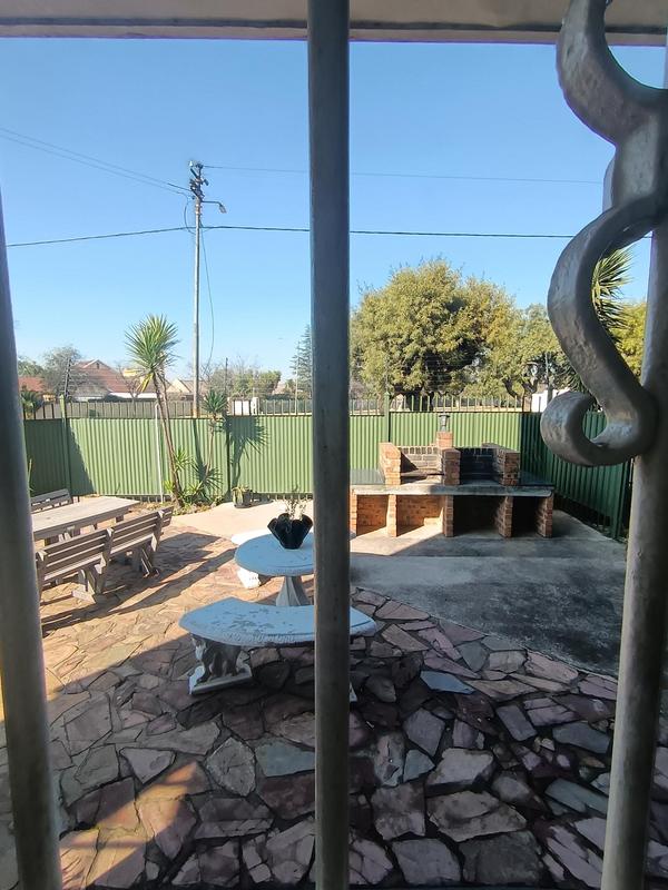 1 Bedroom Property for Sale in Lambton Gauteng