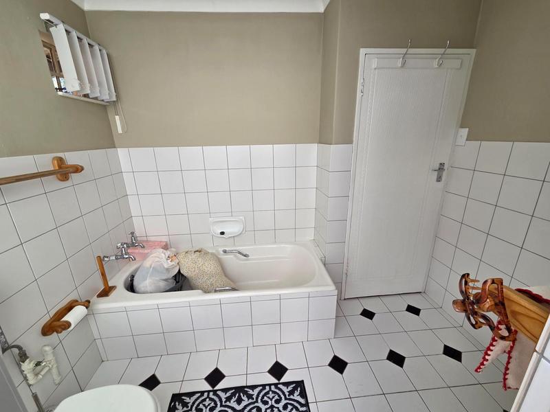 To Let 1 Bedroom Property for Rent in Menlo Park Gauteng