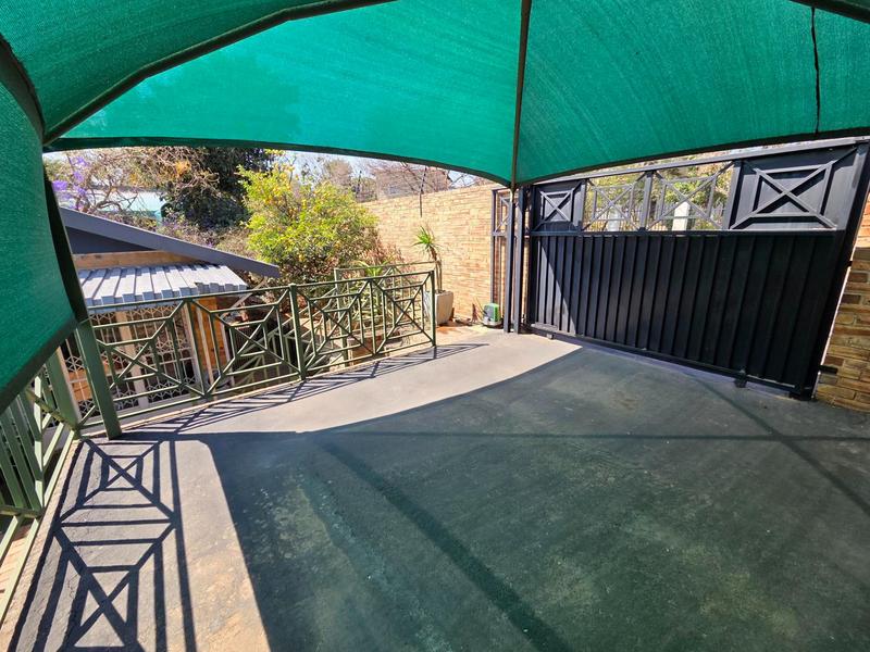 To Let 1 Bedroom Property for Rent in Menlo Park Gauteng