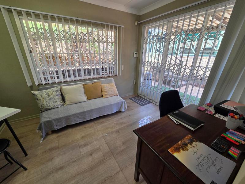 To Let 1 Bedroom Property for Rent in Menlo Park Gauteng
