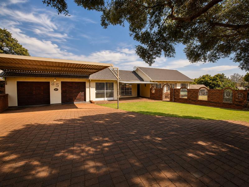 3 Bedroom Property for Sale in Rietvalleipark Gauteng