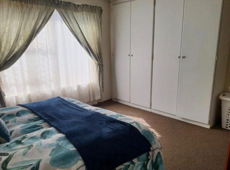 To Let 4 Bedroom Property for Rent in Pomona Gauteng