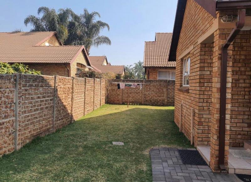 To Let 4 Bedroom Property for Rent in Pomona Gauteng