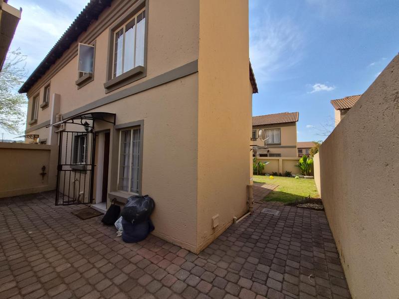 To Let 2 Bedroom Property for Rent in Willow Park Manor Gauteng