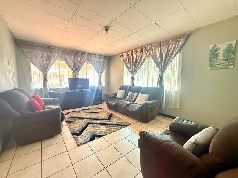 3 Bedroom Property for Sale in Vanderbijlpark CE 1 Gauteng