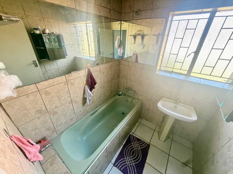 3 Bedroom Property for Sale in Vanderbijlpark CE 1 Gauteng