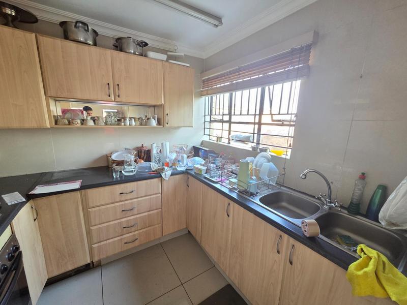 To Let 2 Bedroom Property for Rent in Erasmia Gauteng
