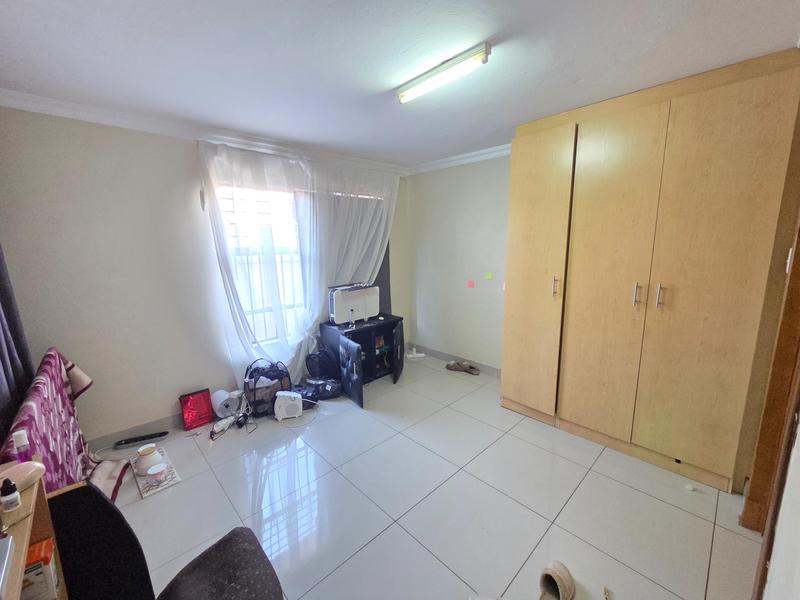 To Let 2 Bedroom Property for Rent in Erasmia Gauteng