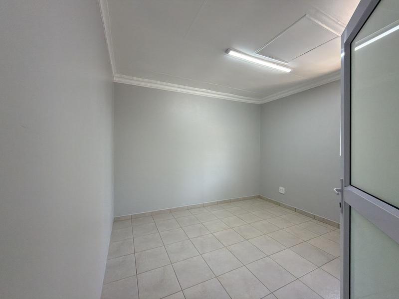 To Let 4 Bedroom Property for Rent in Sunward Park Gauteng