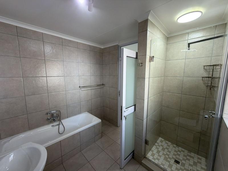To Let 4 Bedroom Property for Rent in Sunward Park Gauteng