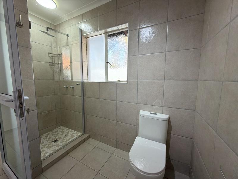 To Let 4 Bedroom Property for Rent in Sunward Park Gauteng