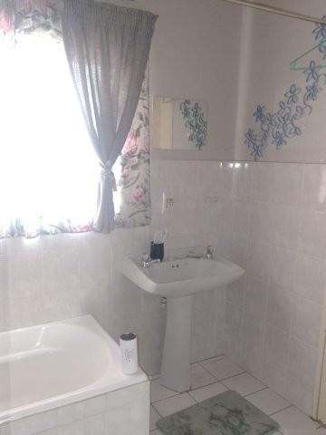 2 Bedroom Property for Sale in Petersfield Gauteng