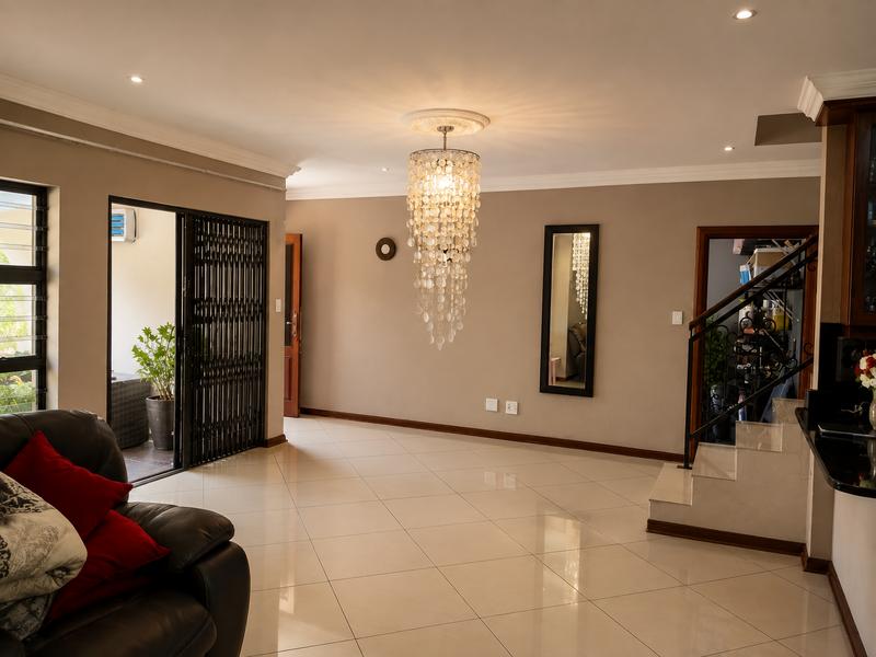 4 Bedroom Property for Sale in Thatchfield Gauteng
