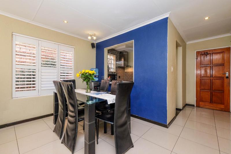 3 Bedroom Property for Sale in Florida Glen Gauteng