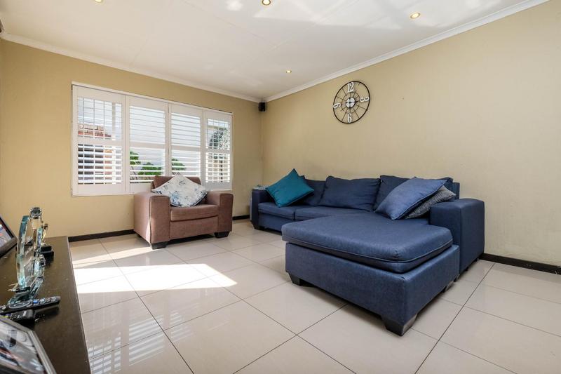 3 Bedroom Property for Sale in Florida Glen Gauteng