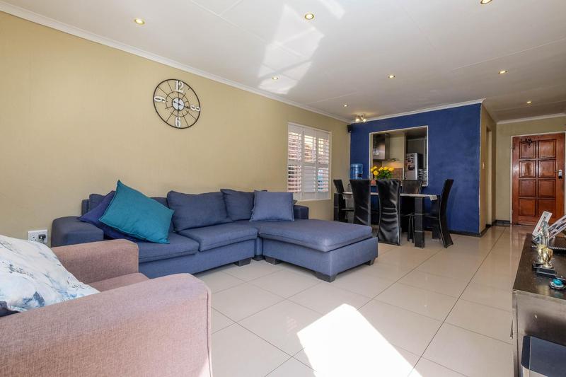 3 Bedroom Property for Sale in Florida Glen Gauteng