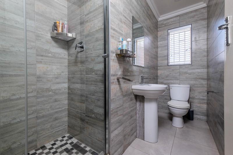 3 Bedroom Property for Sale in Florida Glen Gauteng