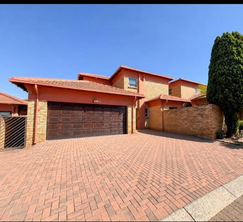 4 Bedroom Property for Sale in Bartlett Gauteng