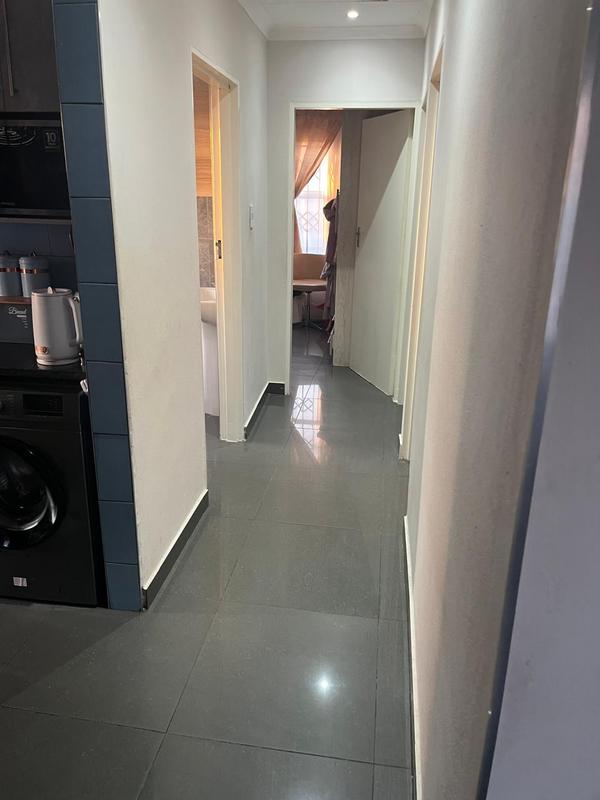 3 Bedroom Property for Sale in Blue Hills Gauteng
