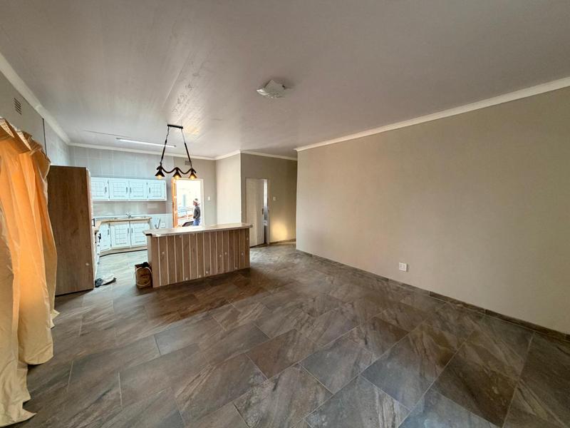 5 Bedroom Property for Sale in Three Rivers Gauteng